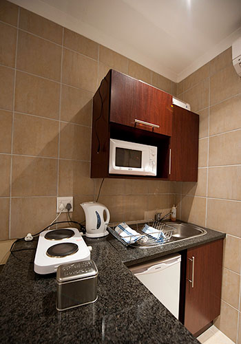 cornerhouse_on_conan_room_4_(kitchen)